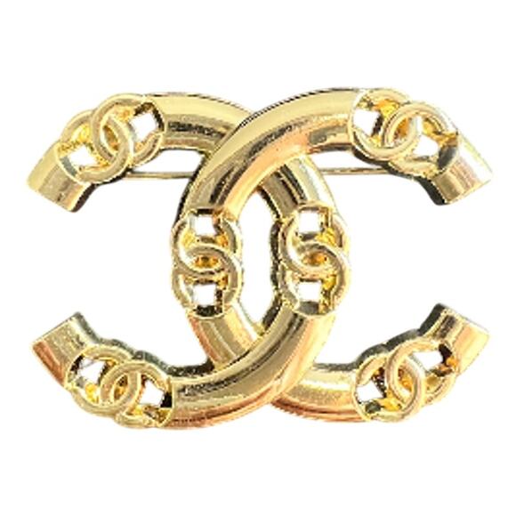 Gold CHANEL Interlocking Multi CC Brooch B23 K (CHXX018) - Picture 1 of 5